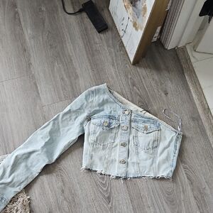 ZARA light Wash One-Shoulder Denim Crop Top